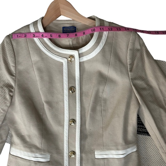 Pendleton White & Tan Button‎ Down Business Blazer Size: 8 - Picture 8 of 13